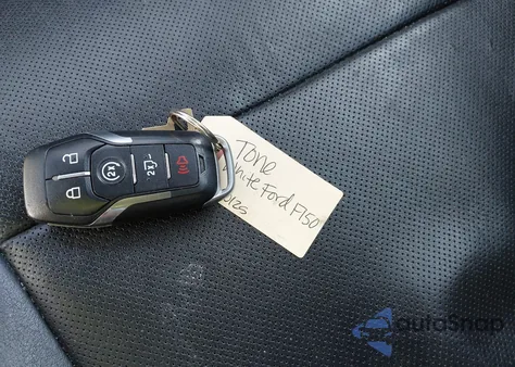 2015 Ford F-150 Lariat z USA, uszkodzony, nr VIN 1FTEW1EF0FFC96795